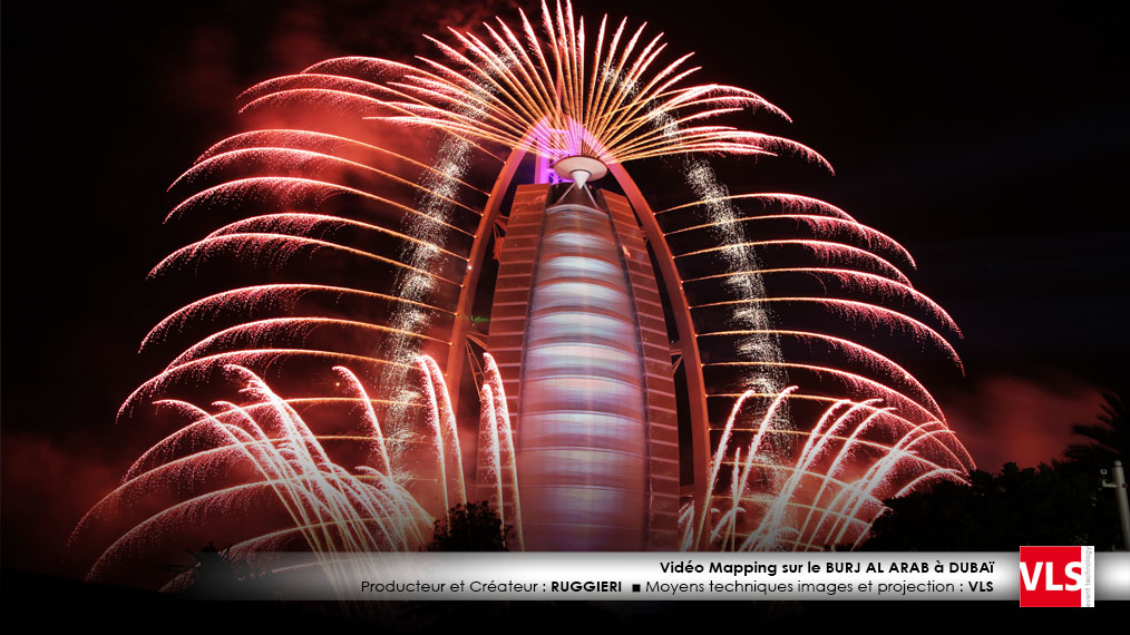 vidéo mapping dubai avec feux d'artifice par VLS