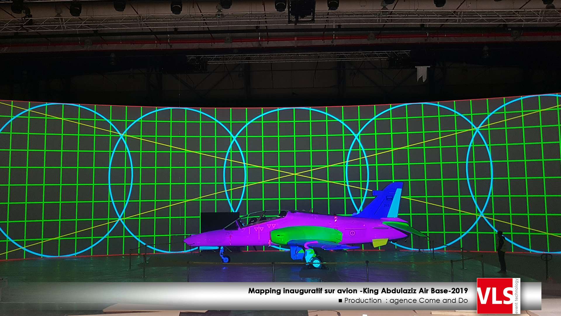 vidéo mapping sur avion