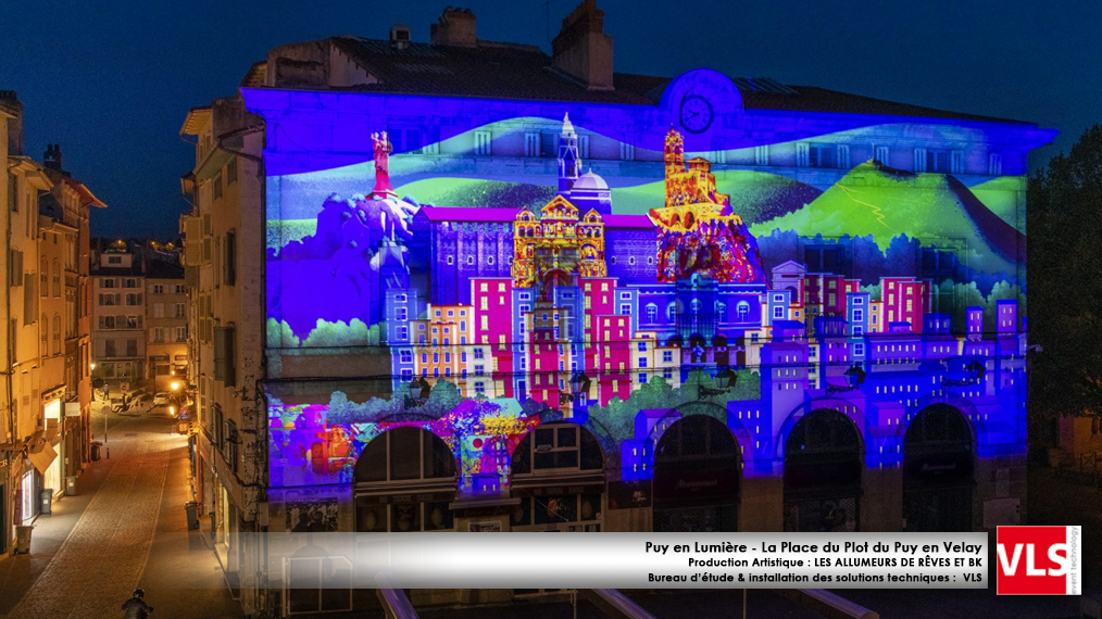 installation-mapping-permanent-Puy-en-Lumieres-La-Place-du-Plot-du-Puy