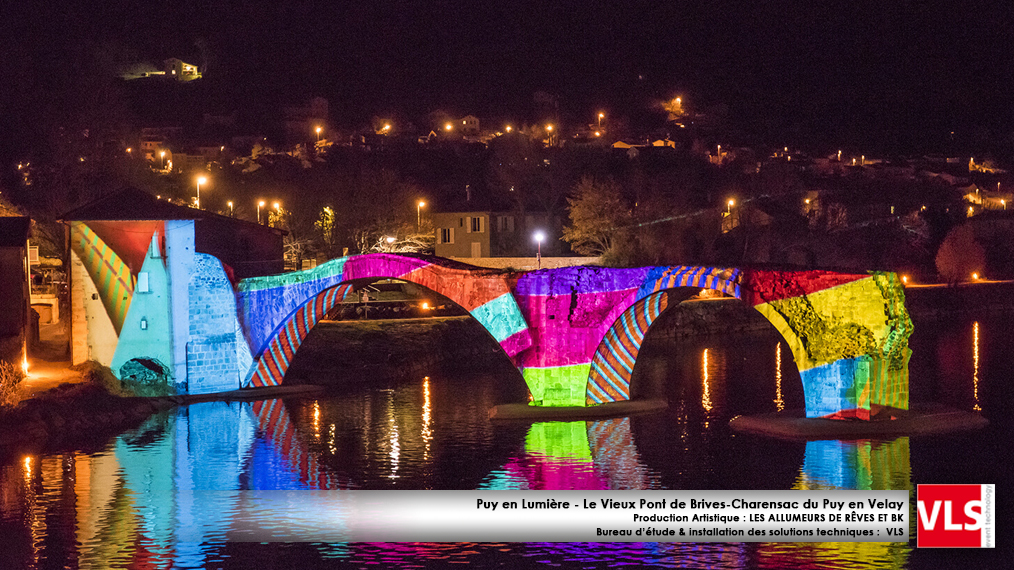 installation mapping monumental permanent -Puy en Lumières-Le Vieux Pont de Brives-Charensac du Puy en Velay