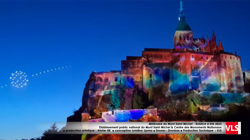 Millénaire du Mont Saint Michel - Solstice d été 2023 Etablissement public national du Mont Saint Michel & Centre des Monuments Nationaux ■ production artistique : Atelier BK ■ conception lumière: Ljoma ■ Drones : Dronisos ■ Production Technique : VLS